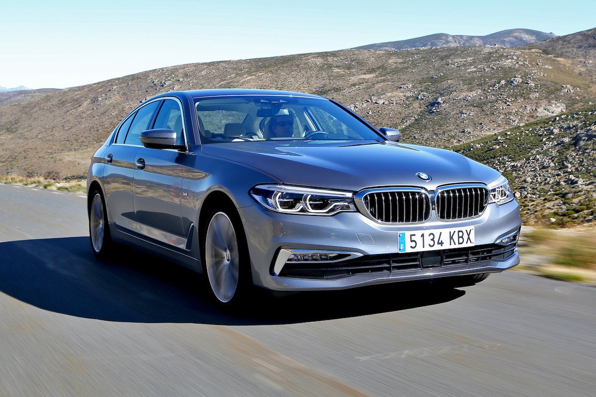 En 2025 BMW tendrá 25 coches eléctricos e híbridos enchufables