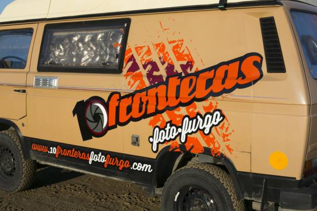 10fronterasfotofurgo, una aventura solidaria de Volkswagen