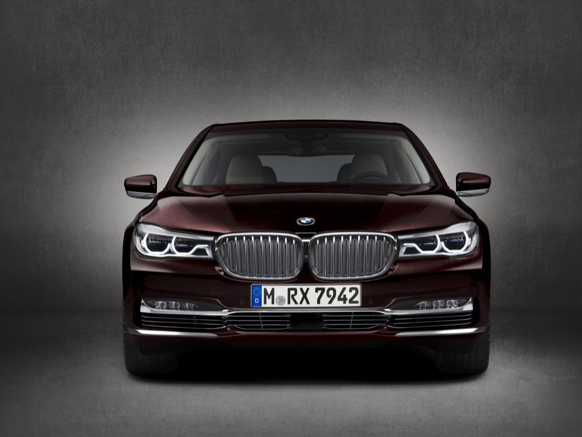 BMW 760Li xDrive: lo más de BMW en  lujo y tecnología
