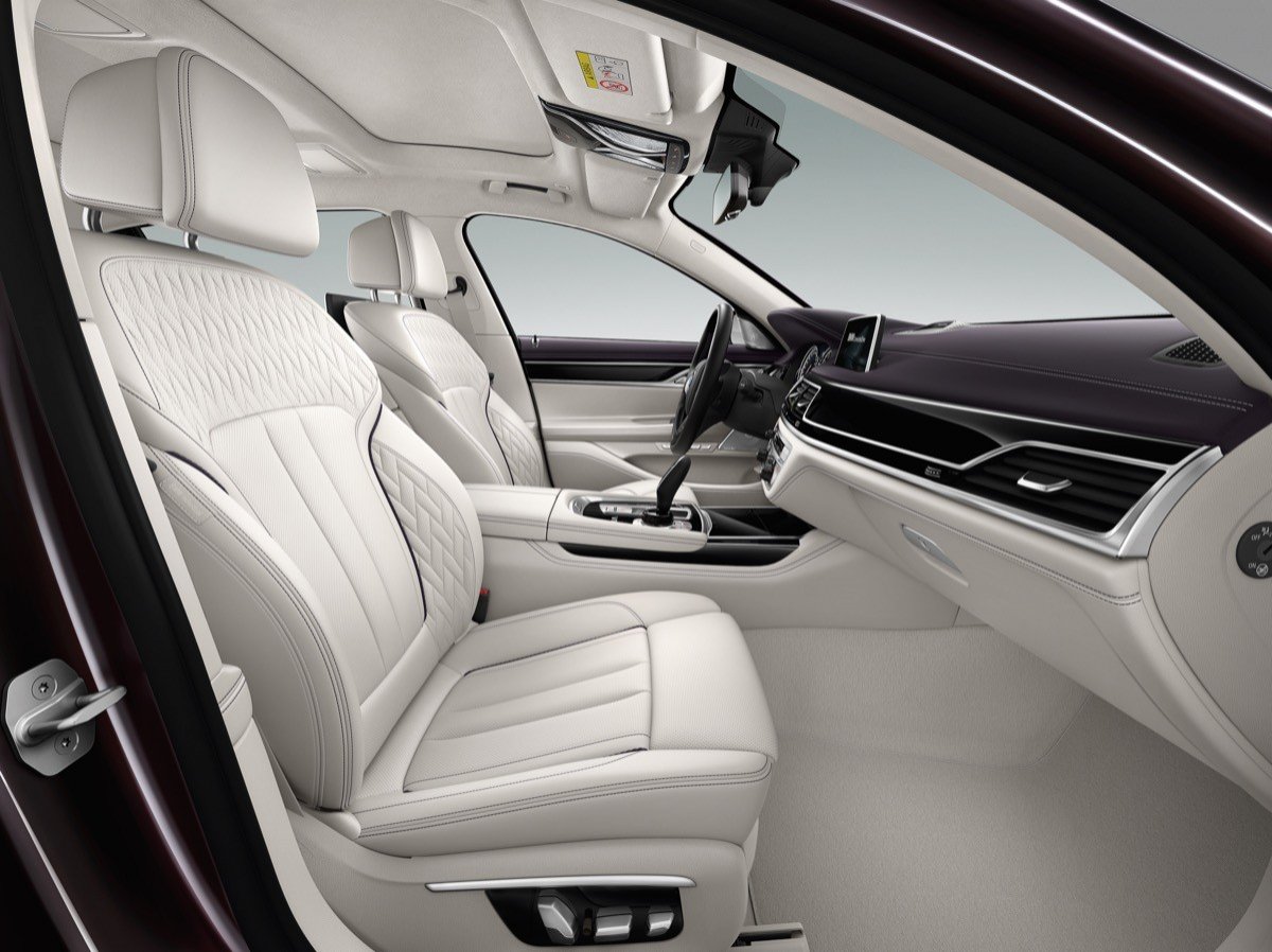 BMW 760Li xDrive: lo más de BMW en  lujo y tecnología
