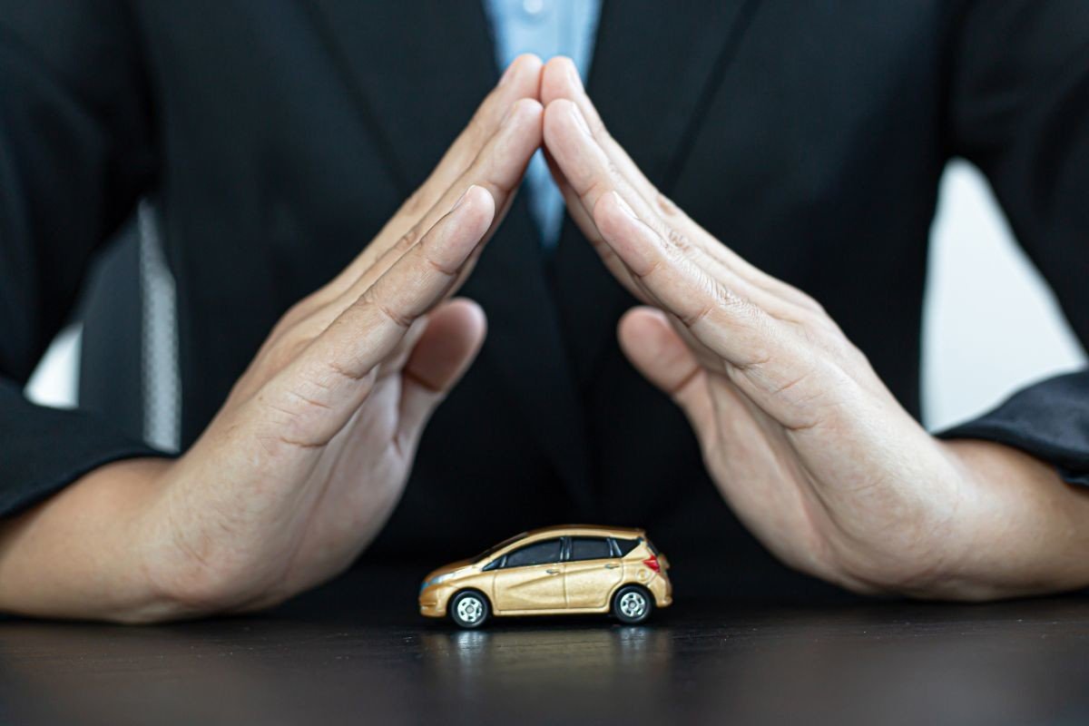 desgravar el seguro del coche de la declaración de la Renta