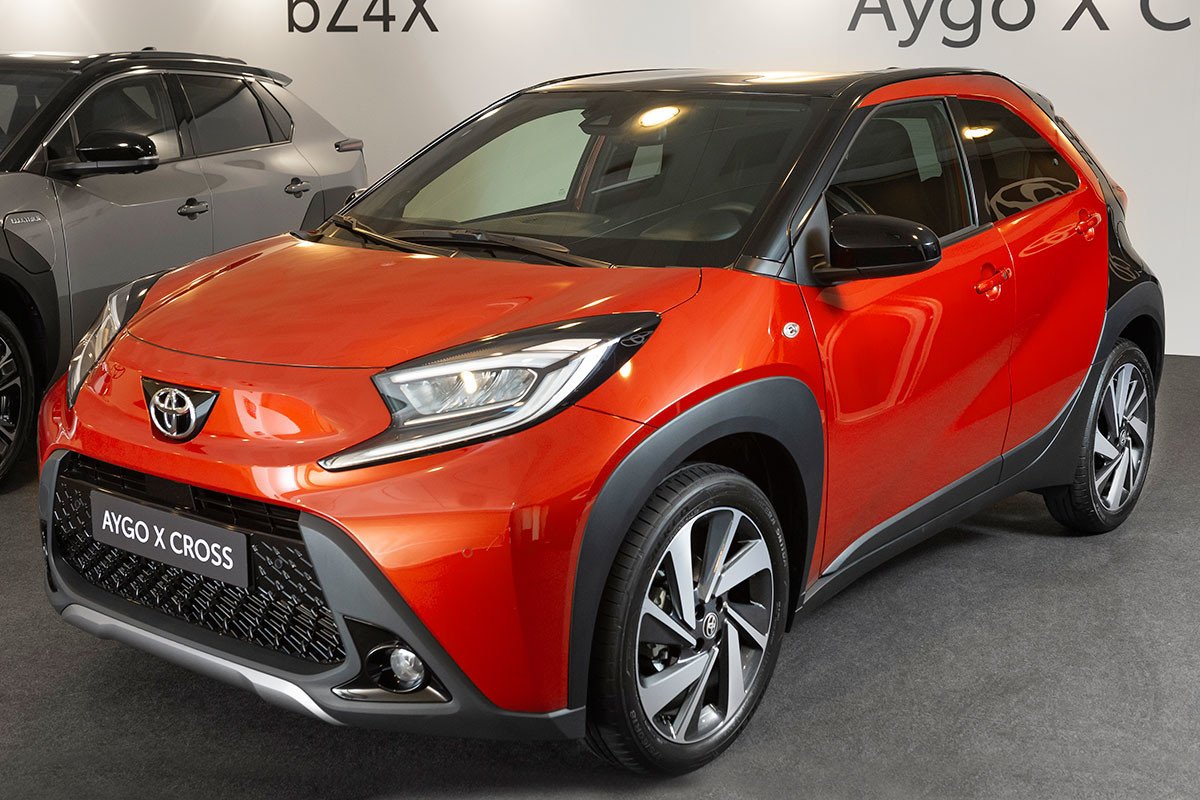 Novedades Toyota 2022, Aygo X Cross, bz4X y GR86