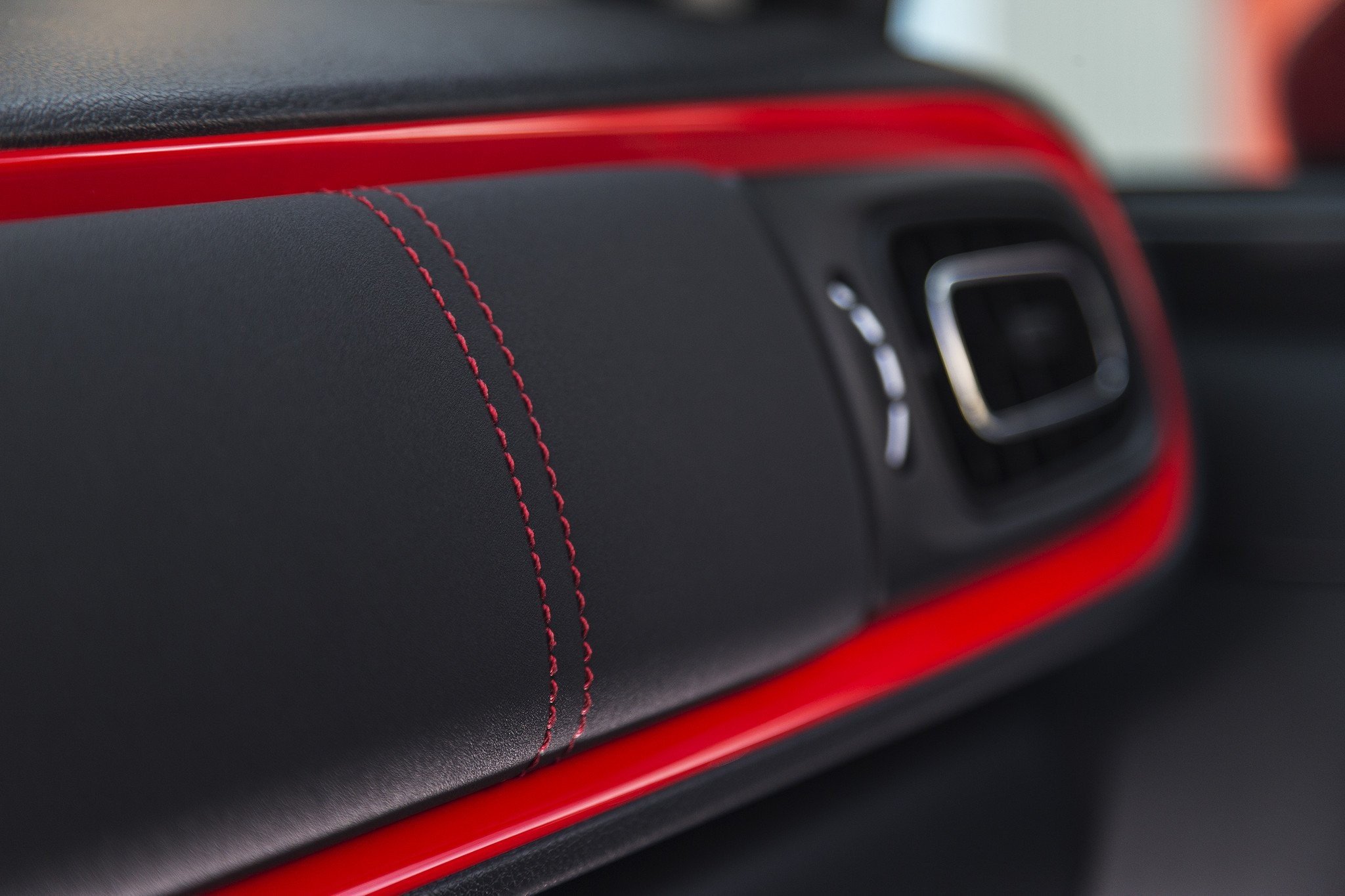 Prueba del nuevo Citroën C3 2017 Puretech 82 MT: cambio radical