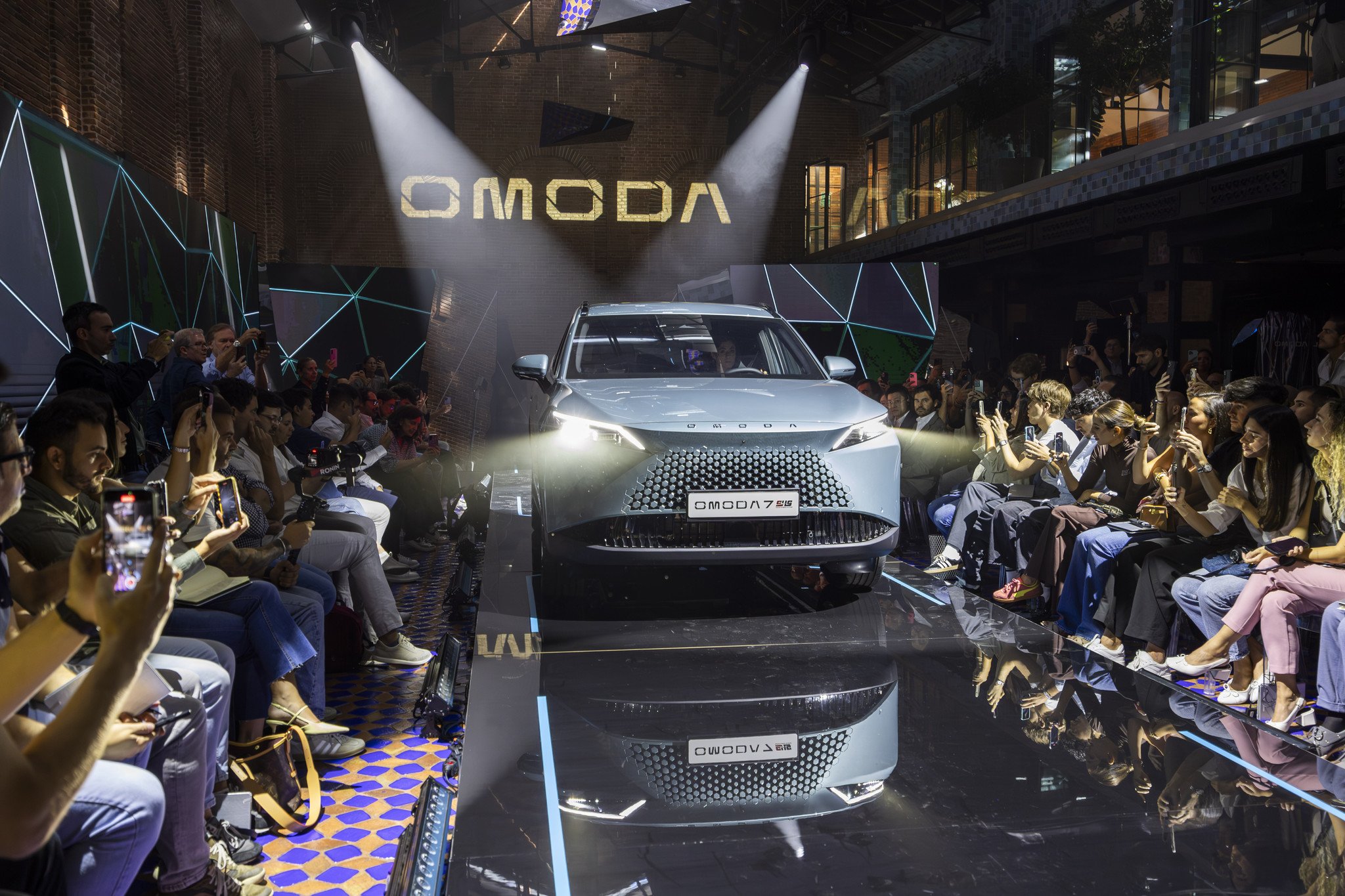 Omoda 7 SHS