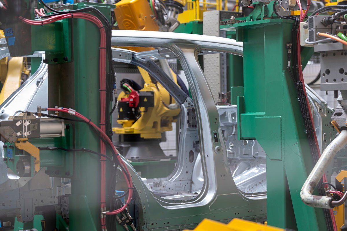 Así es el montaje de las primeras unidades del Renault 5 eléctrico
