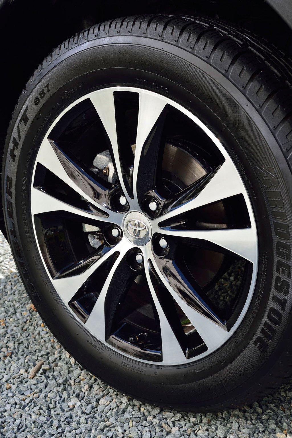 Novedades para el Toyota RAV4 2014