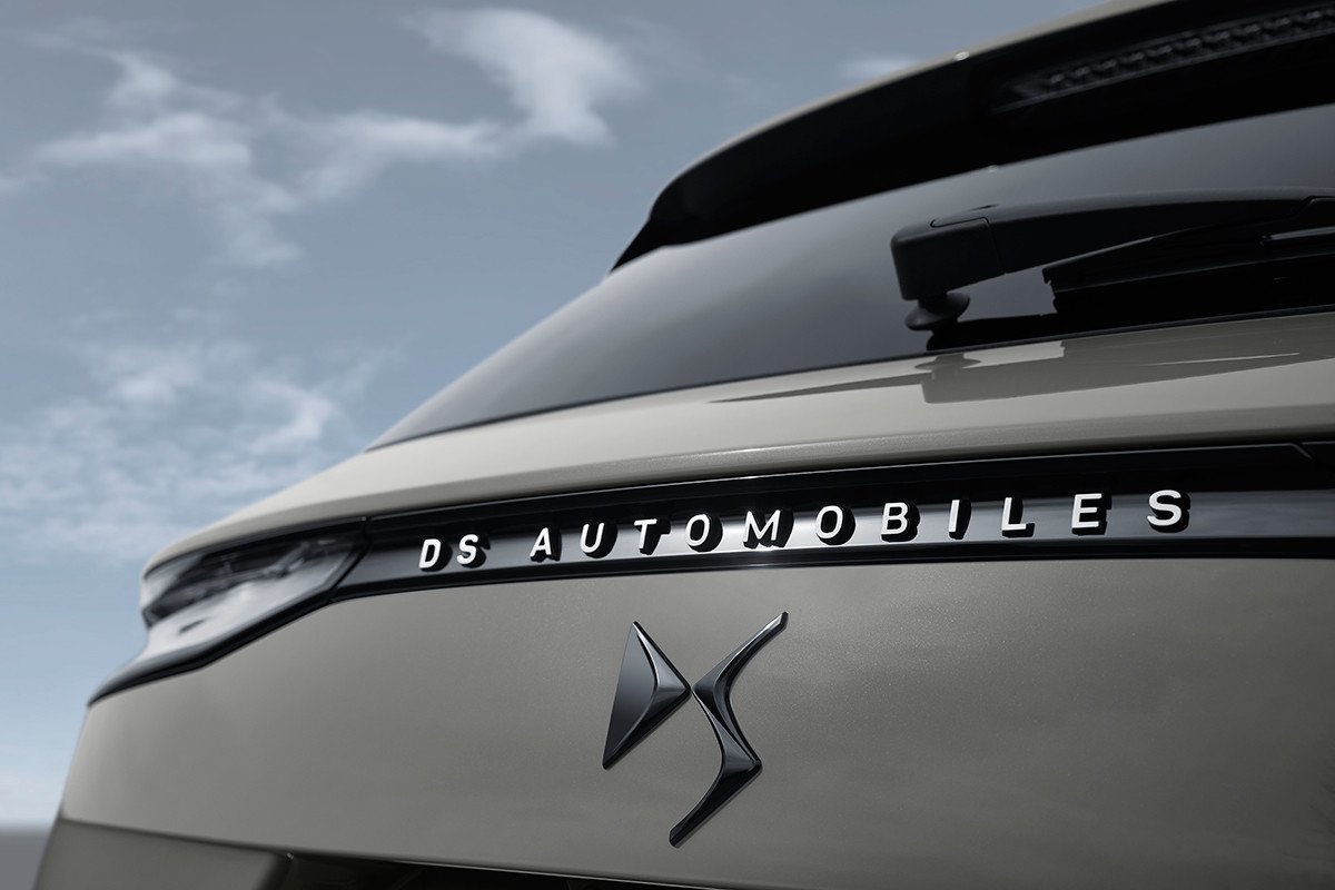 Nuevo DS 7, estética, acabados y motorizaciones