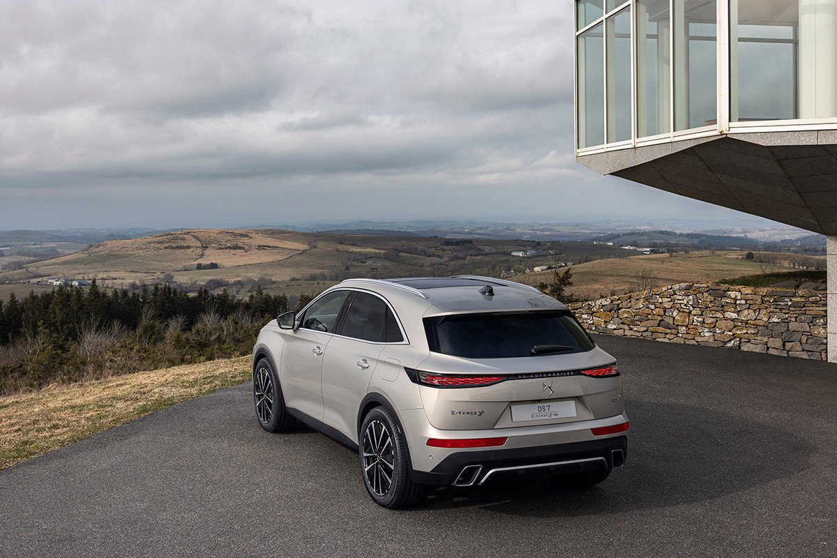 Nuevo DS 7, estética, acabados y motorizaciones