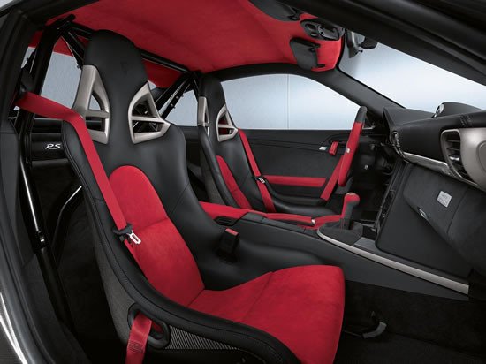 Porsche 911 GT2 RS: el Porsche de calle más potente de la historia