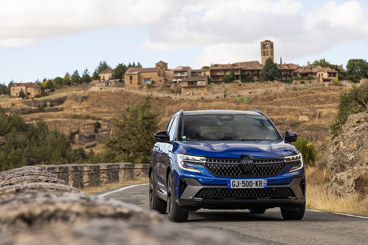 Prueba Renault Austral 2022: opinión, datos y precios de un SUV “Made in Spain”