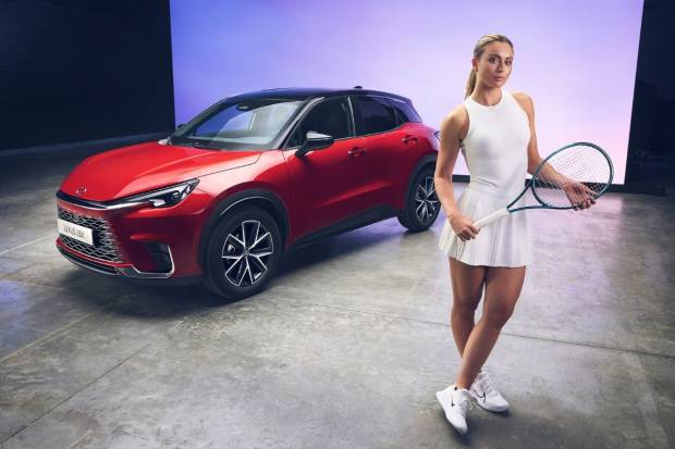 Paula Badosa, reconocida tenista española, nueva embajadora de Lexus