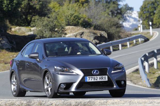 Prueba  Lexus IS 300h Hybrid Drive: la alternativa