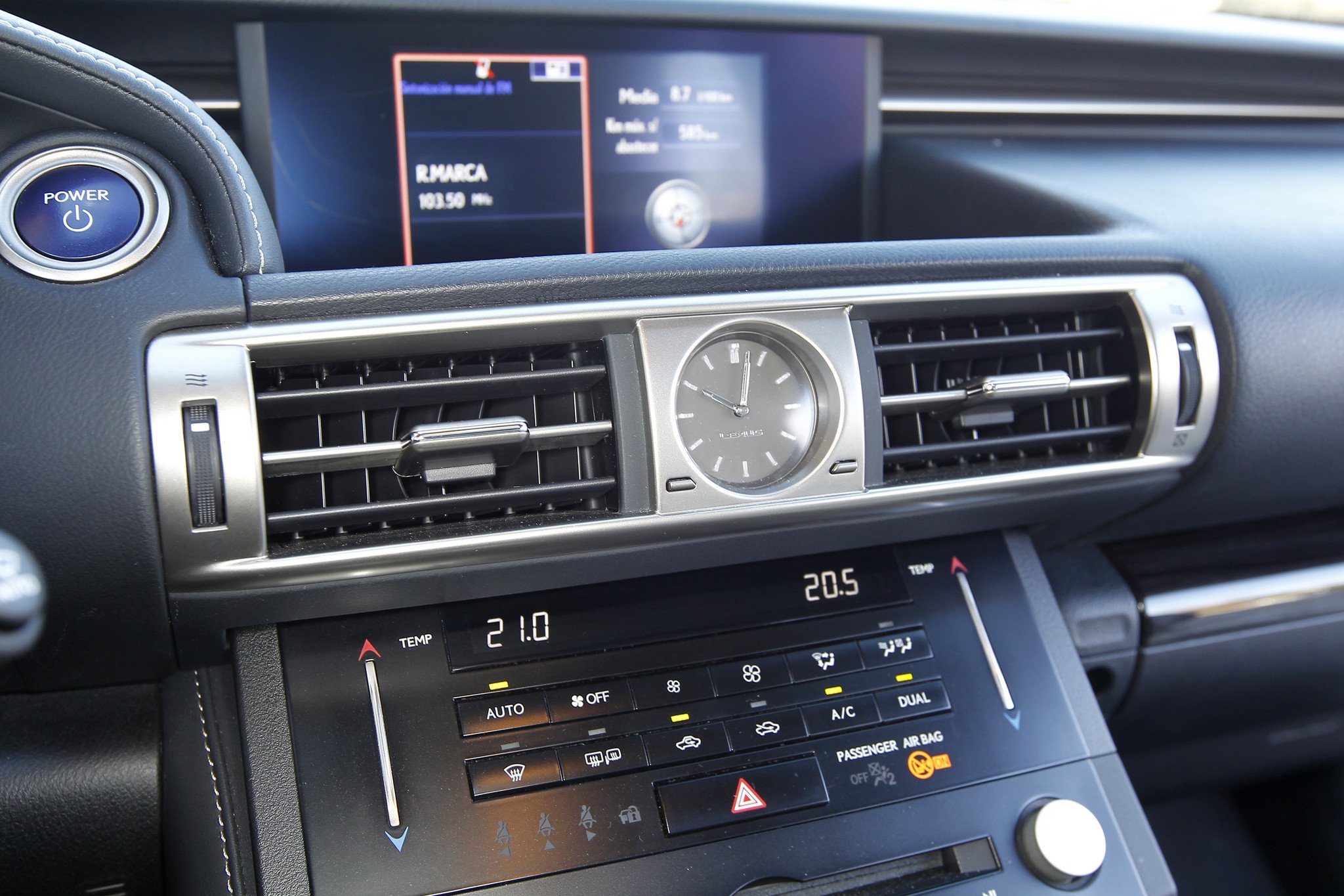 Prueba  Lexus IS 300h Hybrid Drive: la alternativa
