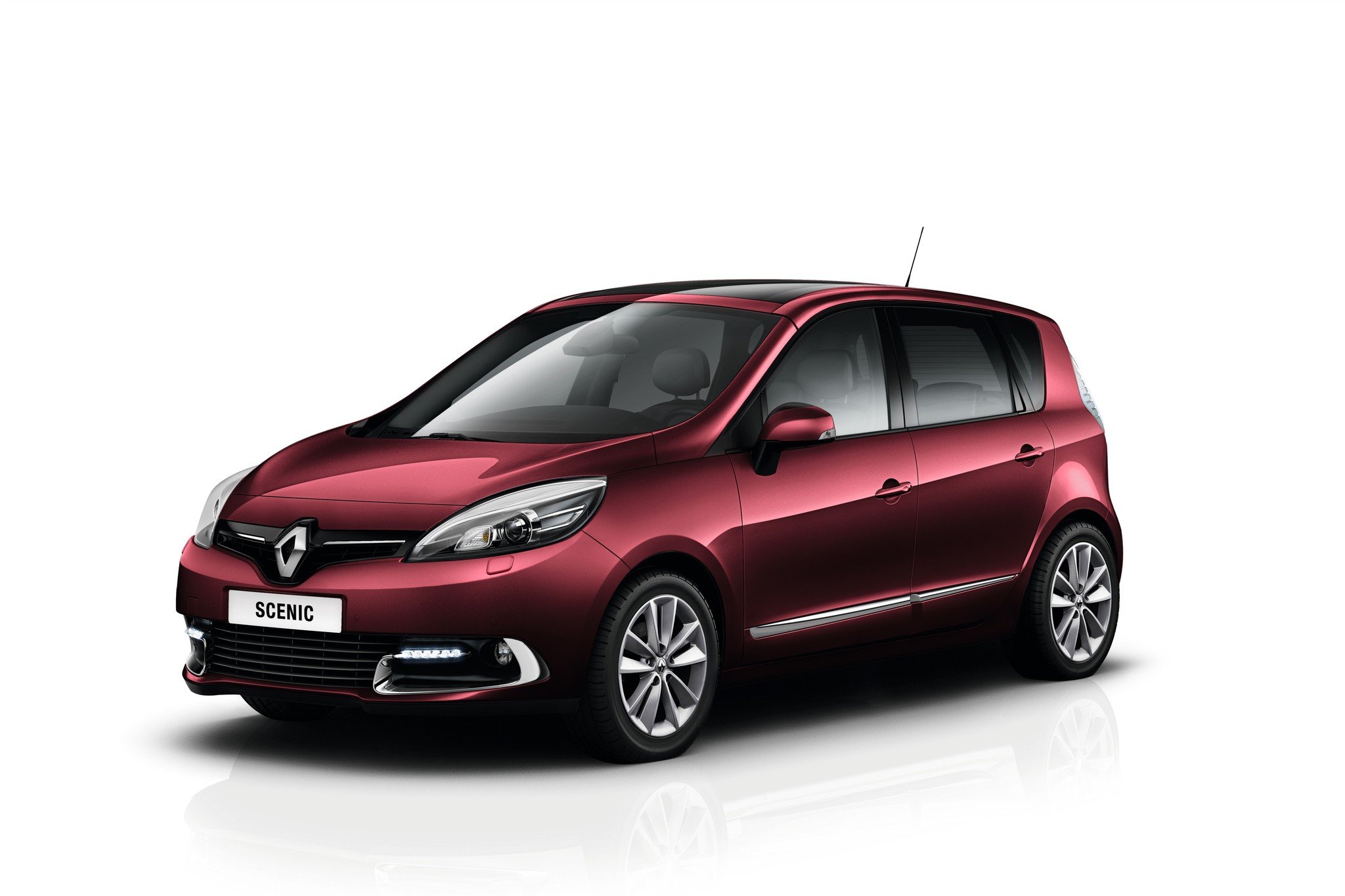 Nuevo look para el Renault Scénic y Grand Scénic