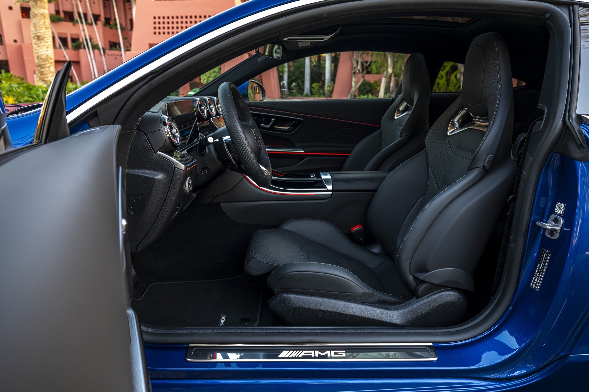 Prueba Mercedes-AMG CLE 53 Coupé: súper deportivo de 6 cilindros, 449CV y ECO