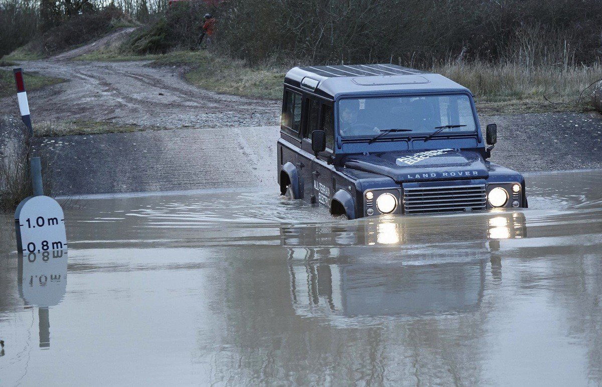 Land Rover Defender eléctrico en desarrollo