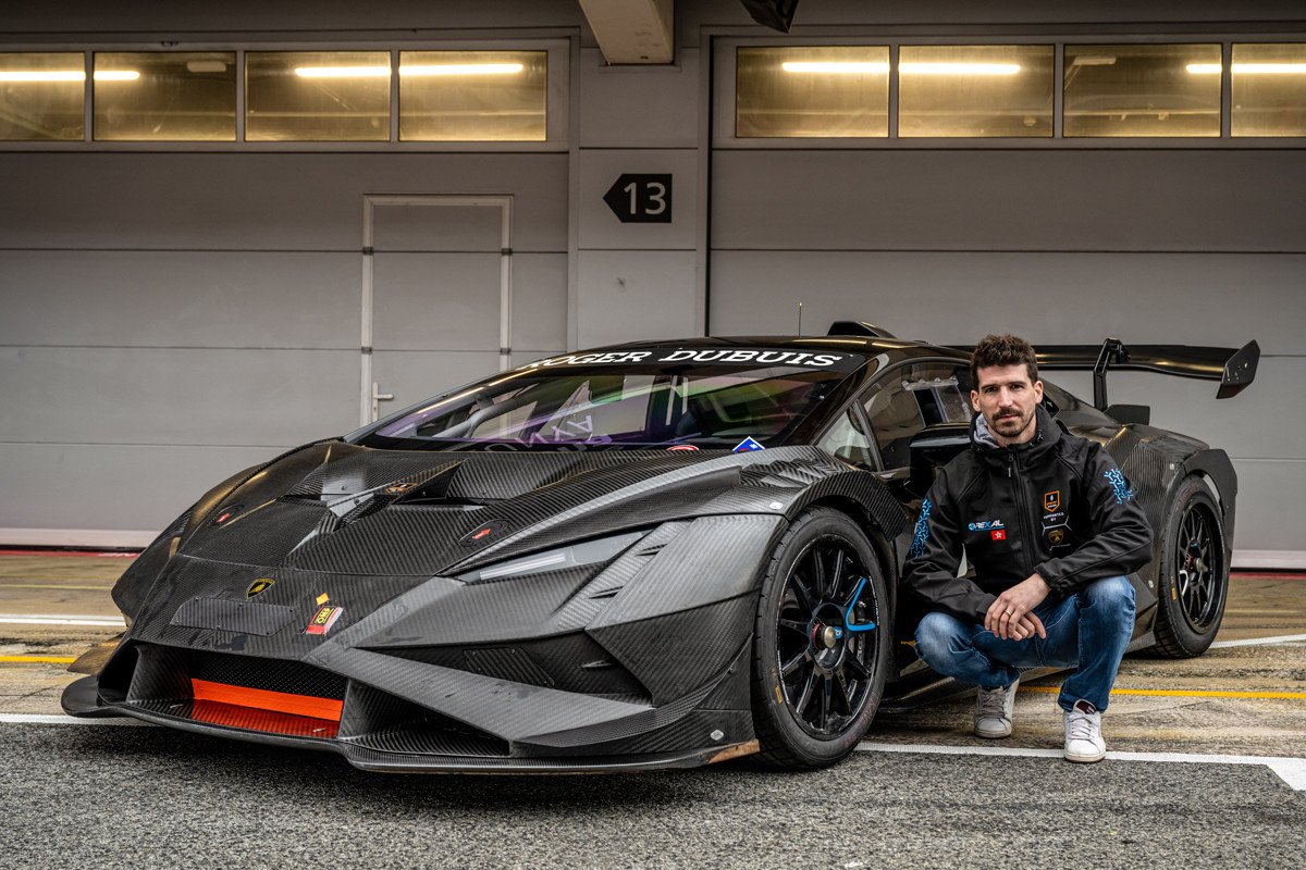 Dani Pedrosa se pasa a las cuatro ruedas en el Lamborghini Super Trofeo Europe 2022 