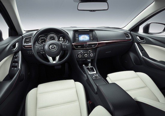Nuevo Mazda6, primeras imágenes