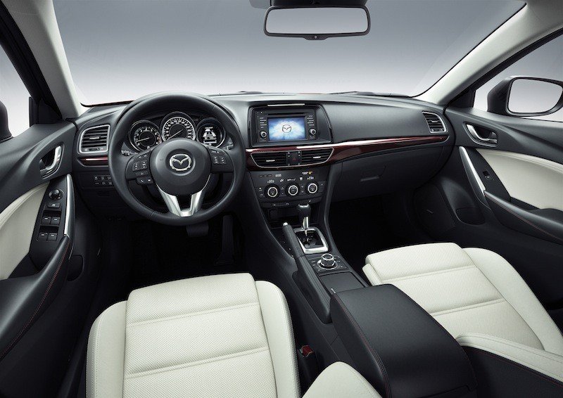 Nuevo Mazda6, primeras imágenes
