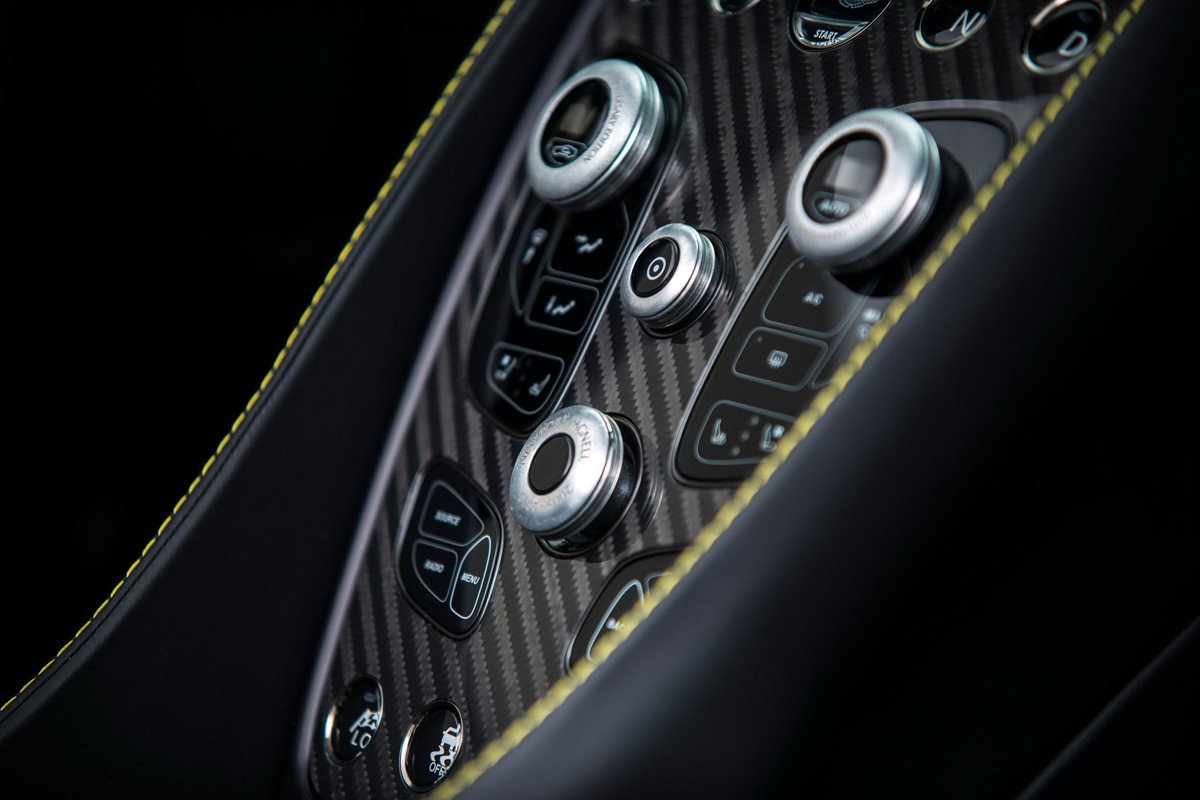 Aston Martin Works celebra su 60 aniversario con una versión especial del Vanquish