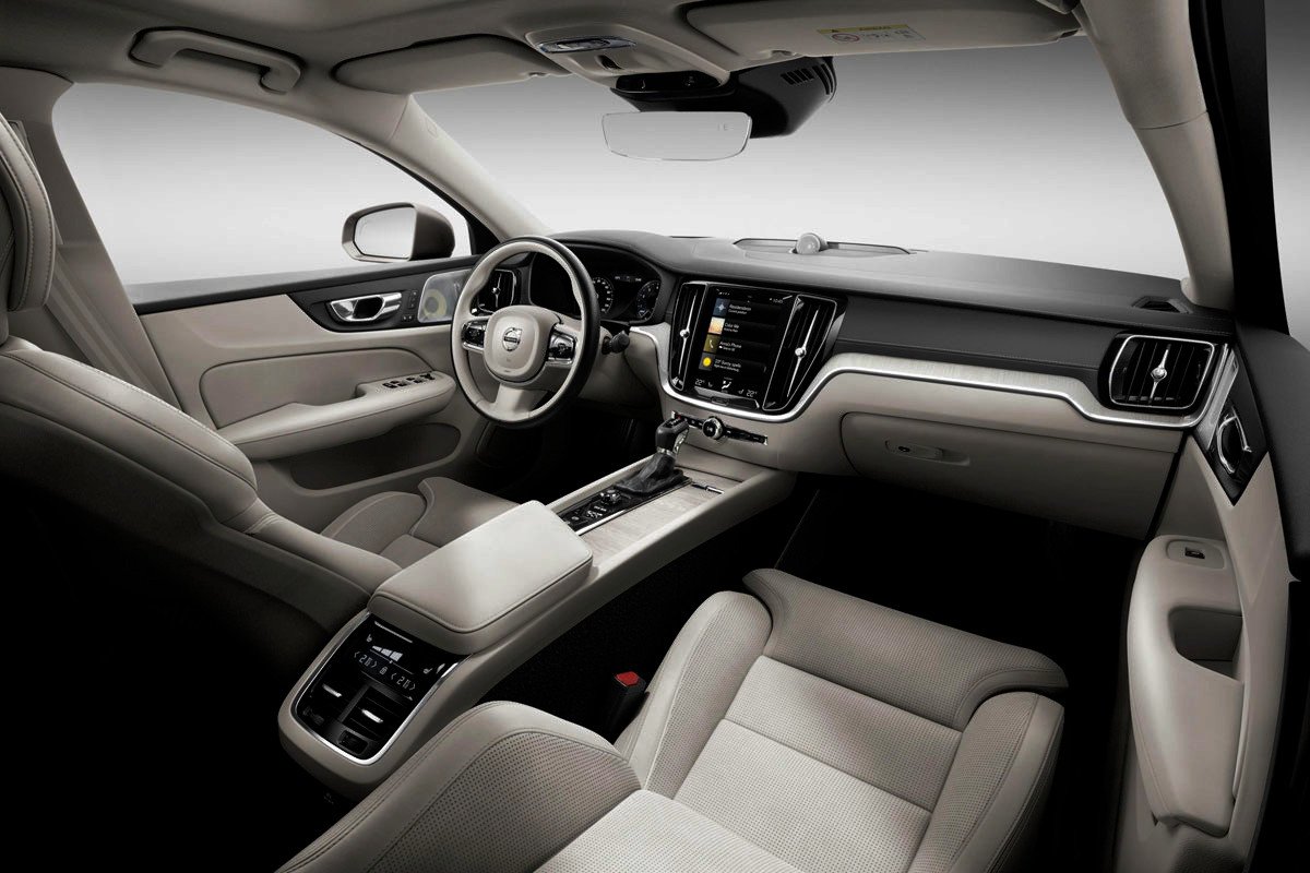Nuevo Volvo S60, el primero sin motores diésel