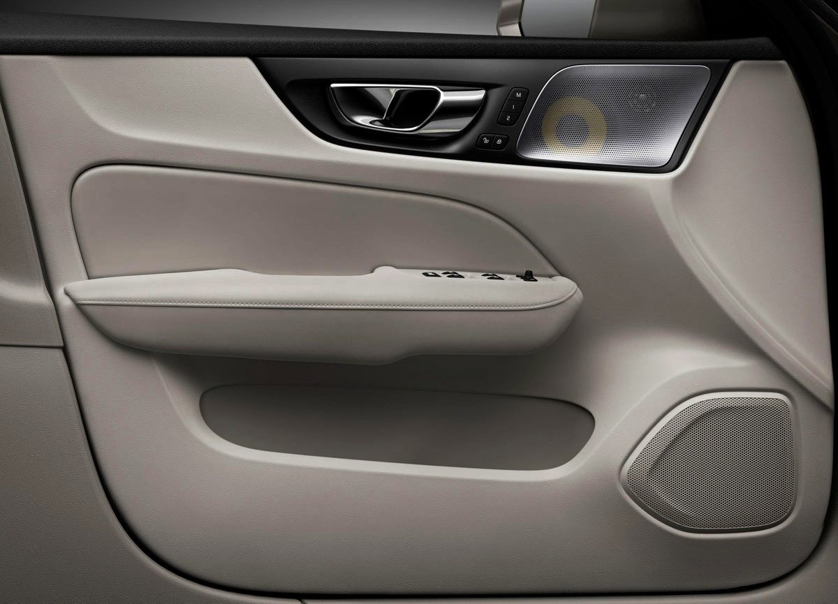 Nuevo Volvo S60, el primero sin motores diésel