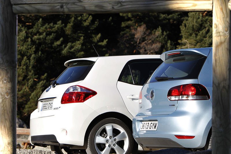 Comprar coche: ¿híbrido o diésel?