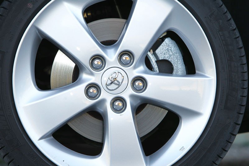 Comprar coche: ¿híbrido o diésel?