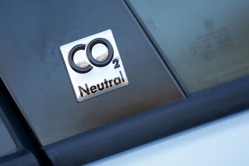 Comprar coche: ¿híbrido o diésel?