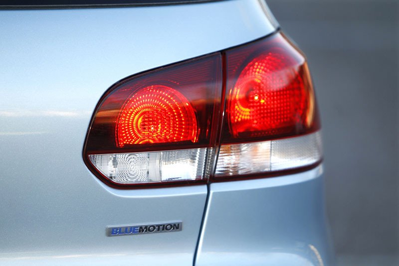 Comprar coche: ¿híbrido o diésel?