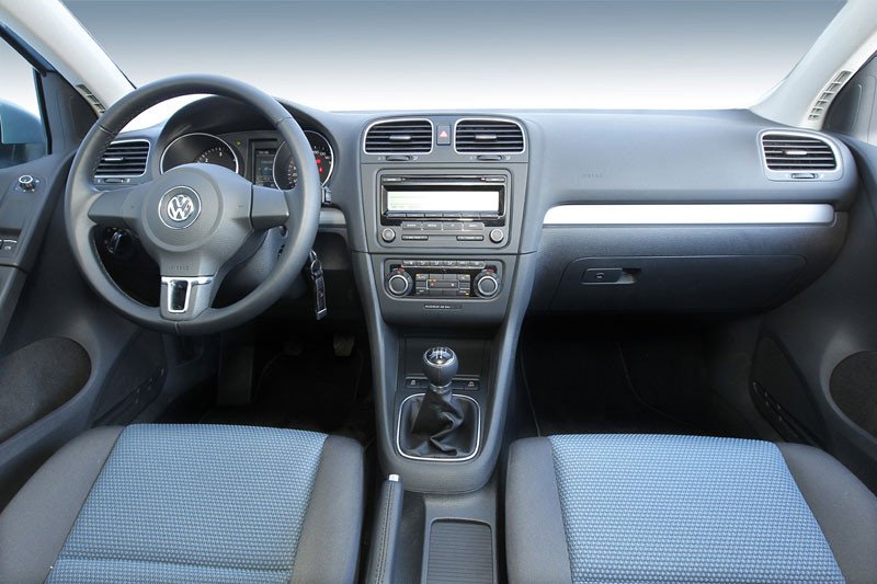 Comprar coche: ¿híbrido o diésel?