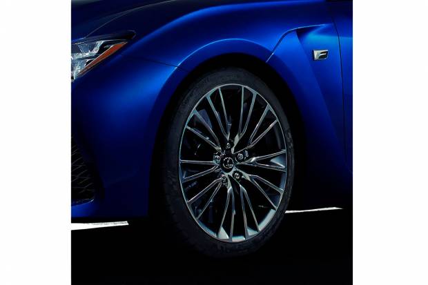 Un nuevo Lexus F debutará en el Salón de Detroit 2014