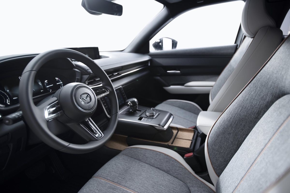 Mazda MX-30, nuevo SUV eléctrico de 200 km de autonomía