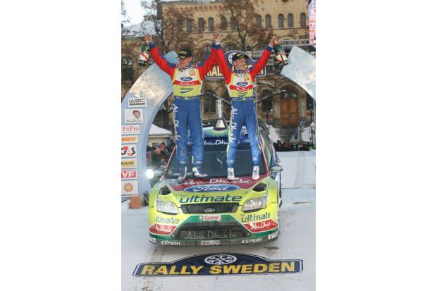 WRC: Rallye de Suecia, Hirvonen tumba a Loeb 
