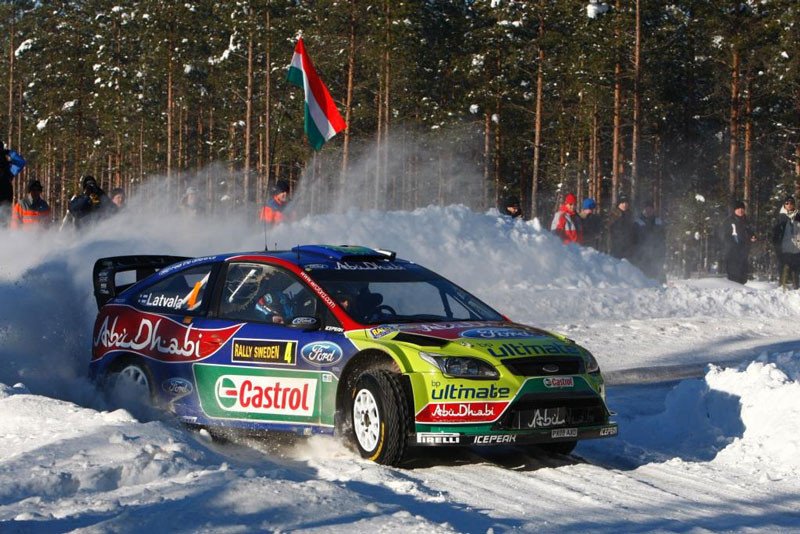 WRC: Rallye de Suecia, Hirvonen tumba a Loeb 
