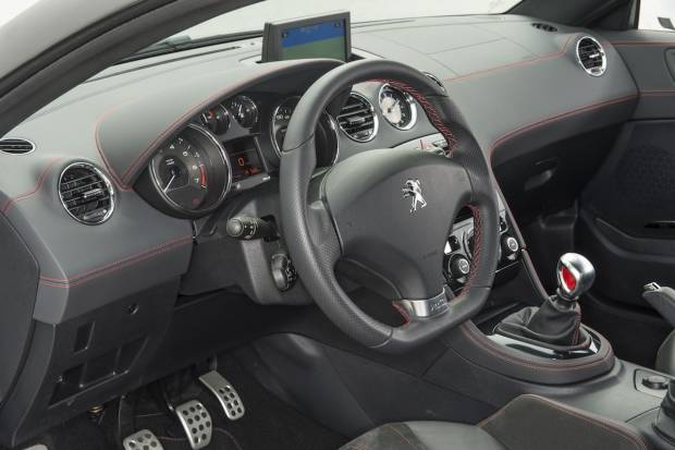Peugeot RCZ-R