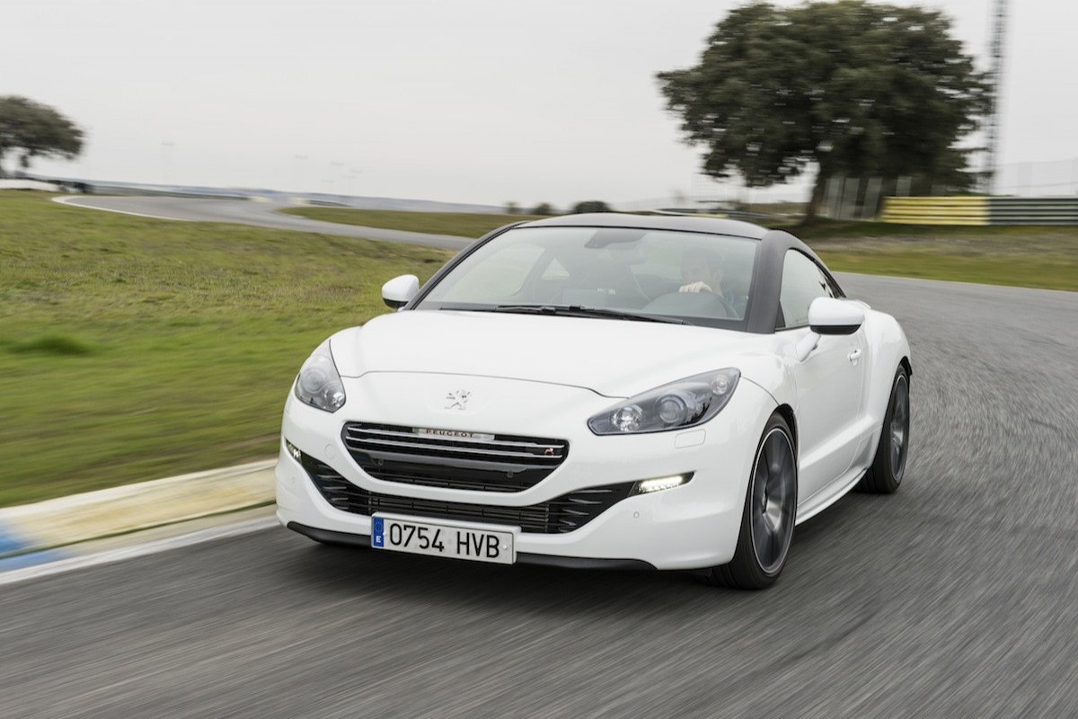 Prueba: Peugeot RCZ-R, preparado por Peugeot Sport