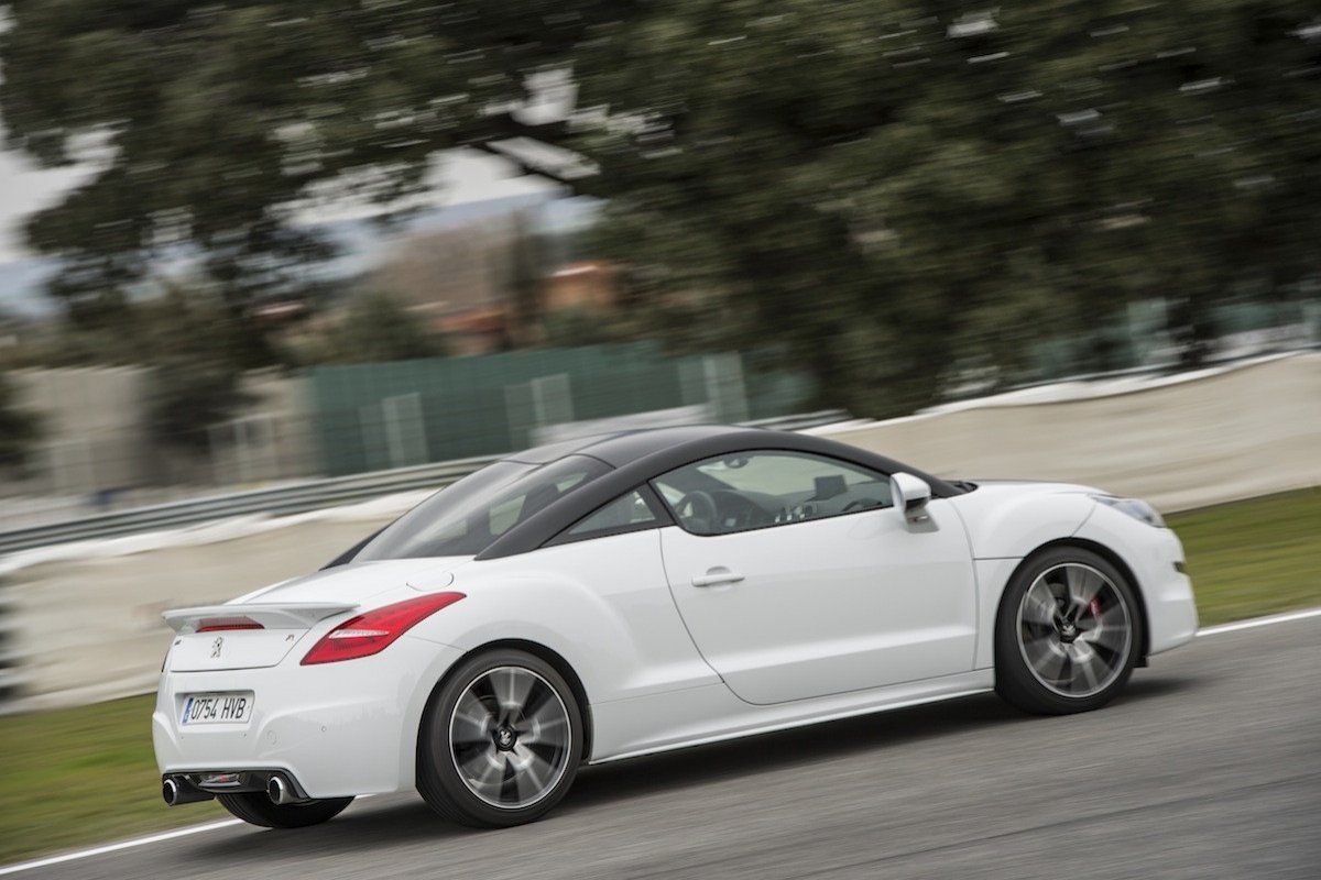 Prueba: Peugeot RCZ-R, preparado por Peugeot Sport