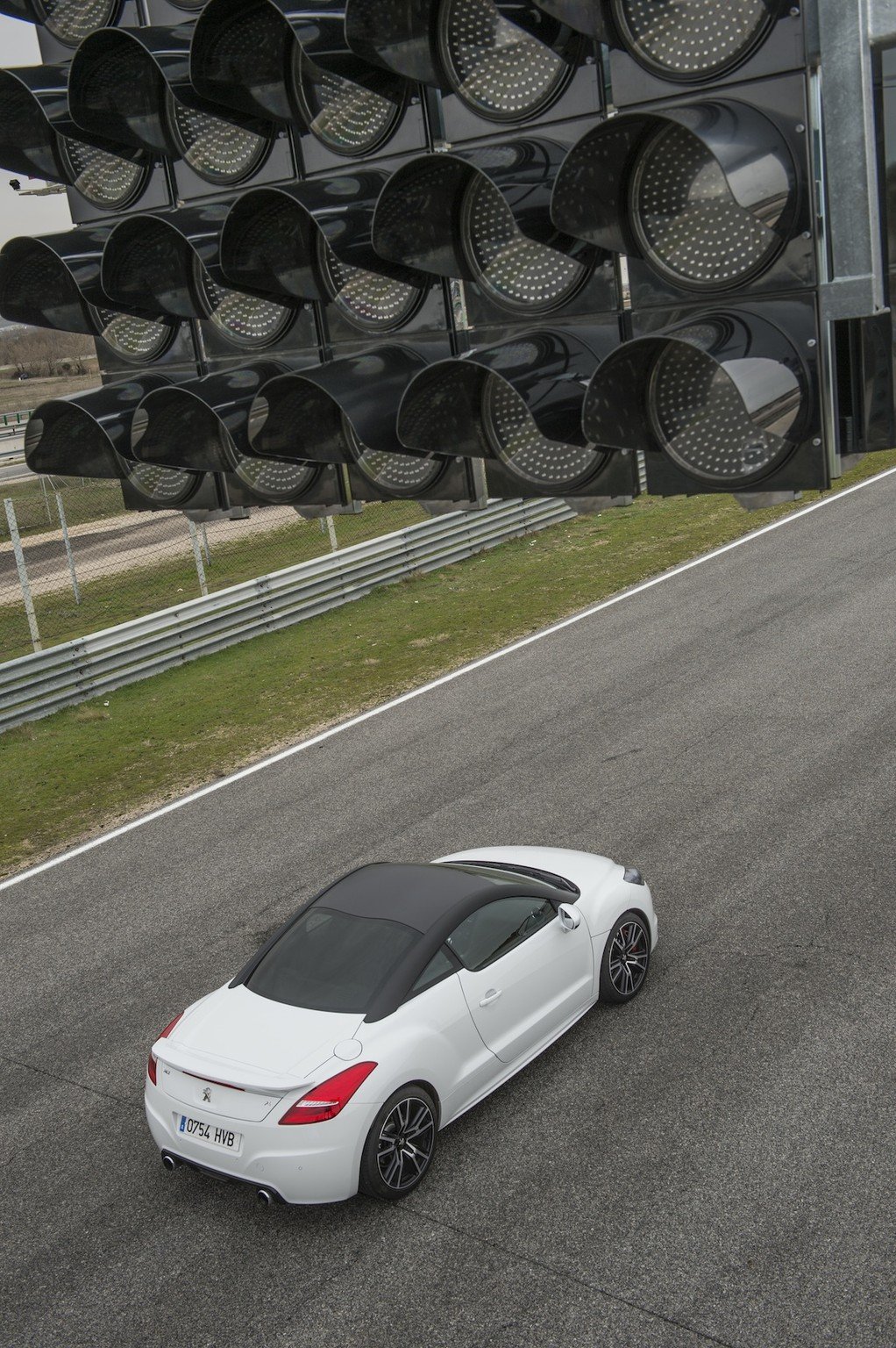 Prueba: Peugeot RCZ-R, preparado por Peugeot Sport