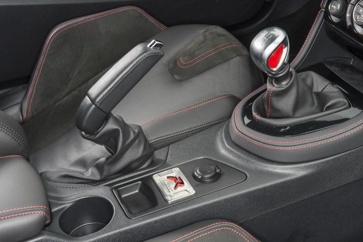 Prueba: Peugeot RCZ-R, preparado por Peugeot Sport