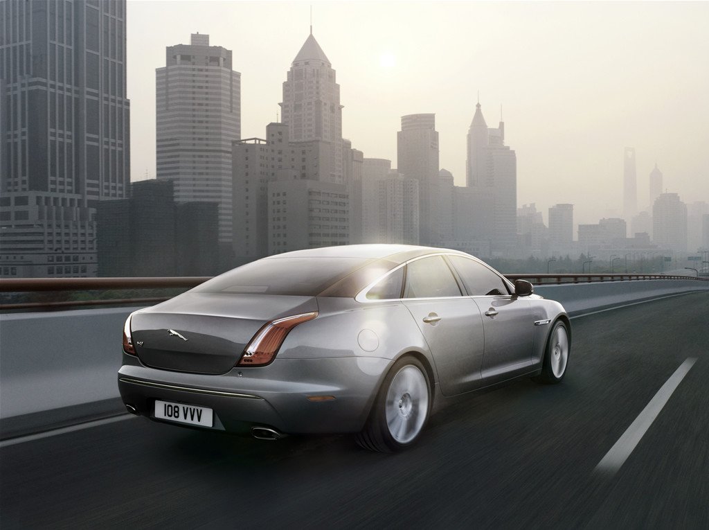 Jaguar XJ, totalmente nuevo