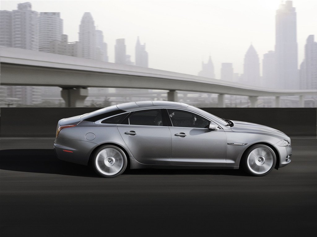 Jaguar XJ, totalmente nuevo