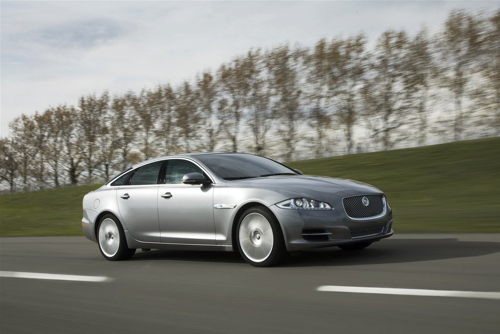 Jaguar XJ, totalmente nuevo