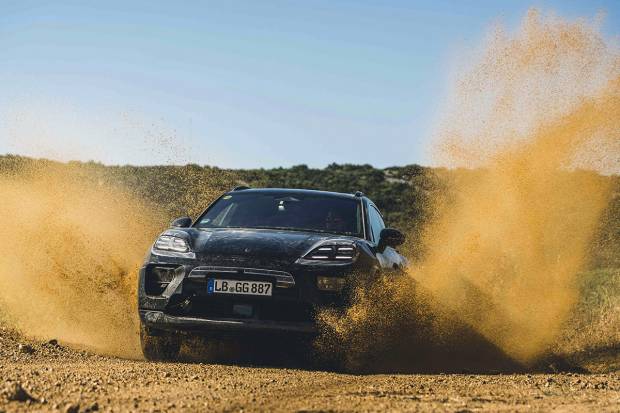 Porsche ultima las pruebas de su SUV eléctrico Macan: travesía en busca de la eficiencia