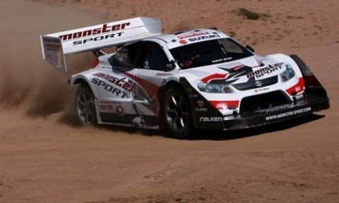 Vídeo: Sube el Pikes Peak con Nobuhiro Tajima en su Suzuki SX4