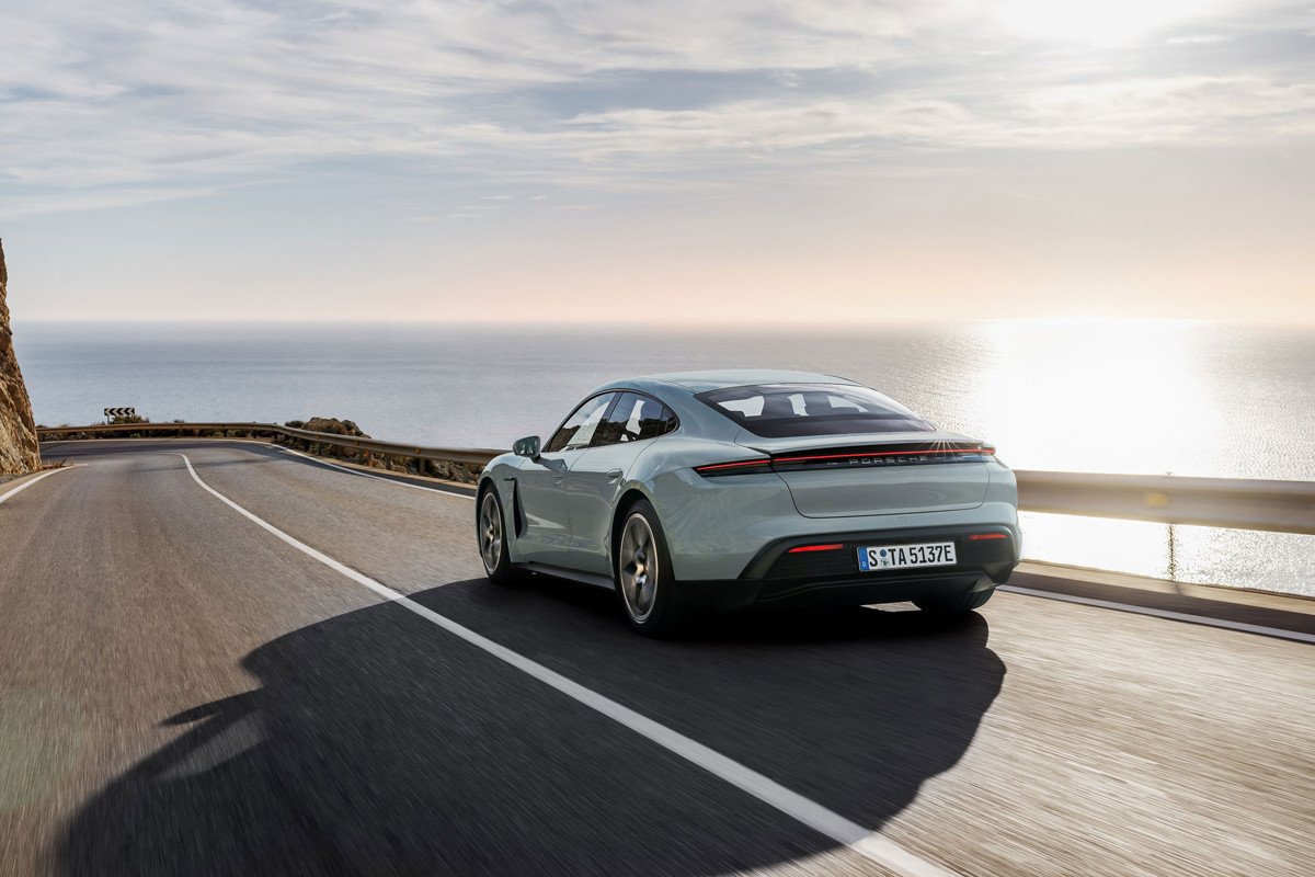 Así es el nuevo Porsche Taycan, que quiere convertirse en referencia de los eléctricos