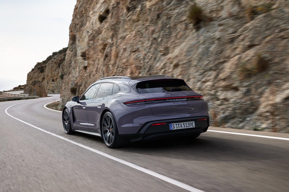 Así es el nuevo Porsche Taycan, que quiere convertirse en referencia de los eléctricos
