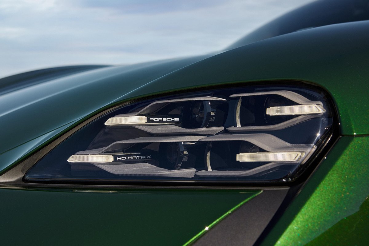 Así es el nuevo Porsche Taycan, que quiere convertirse en referencia de los eléctricos