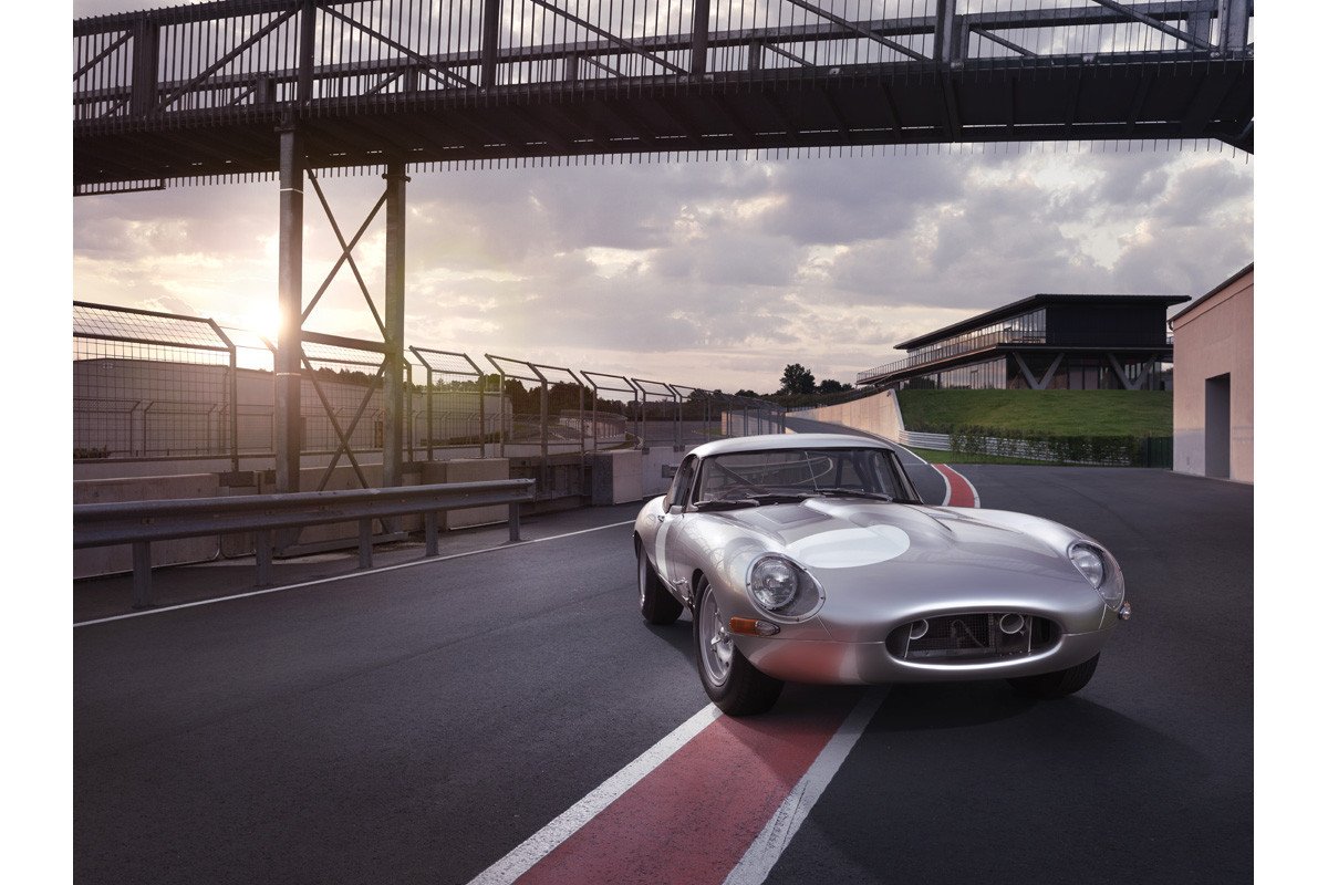 Jaguar E-Type Lightweight: la resurrección de un mito