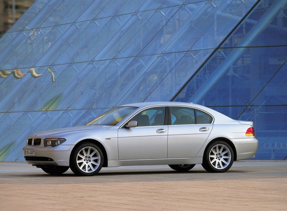 BMW Serie 7: repaso a las seis generaciones y sus innovaciones